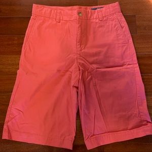 BARELY WORN Vineyard Vines Short
